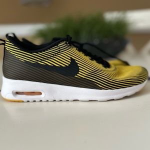 Nike Air Max Thea KJCRD size 5.5
